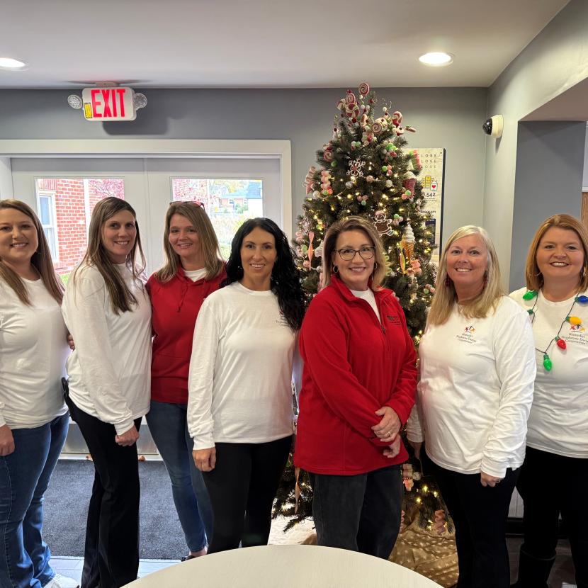 RMH Christmas group 25