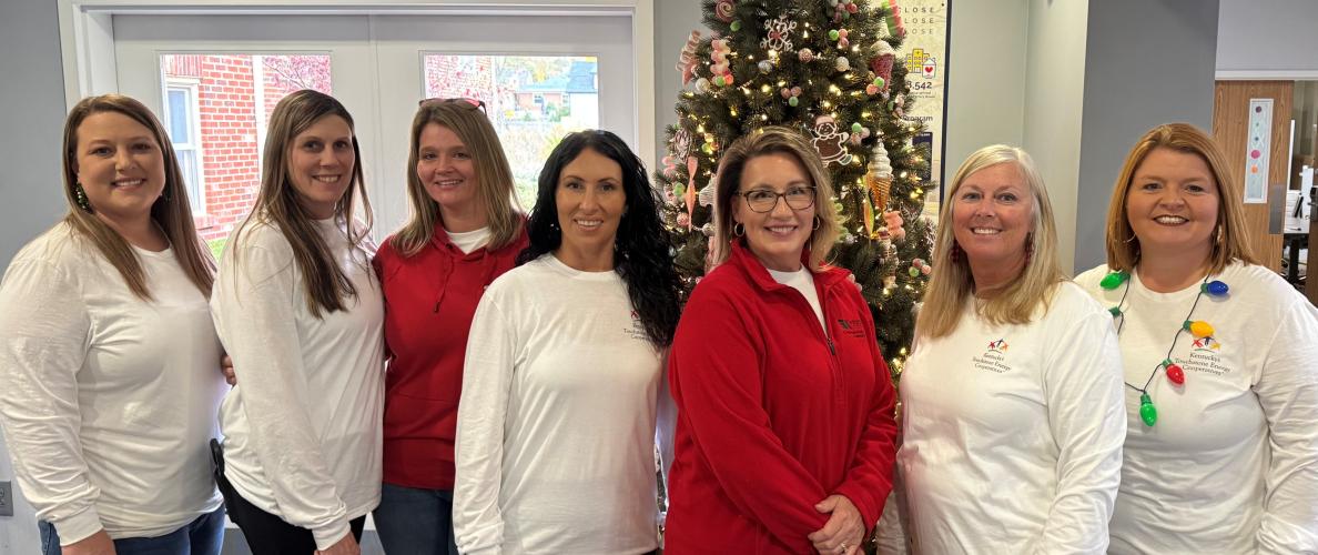 RMH Christmas group 25